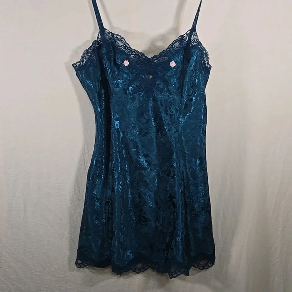 Victoria's Secret Other - Victoria's Secret Vintage Teal Night Dress Size Large